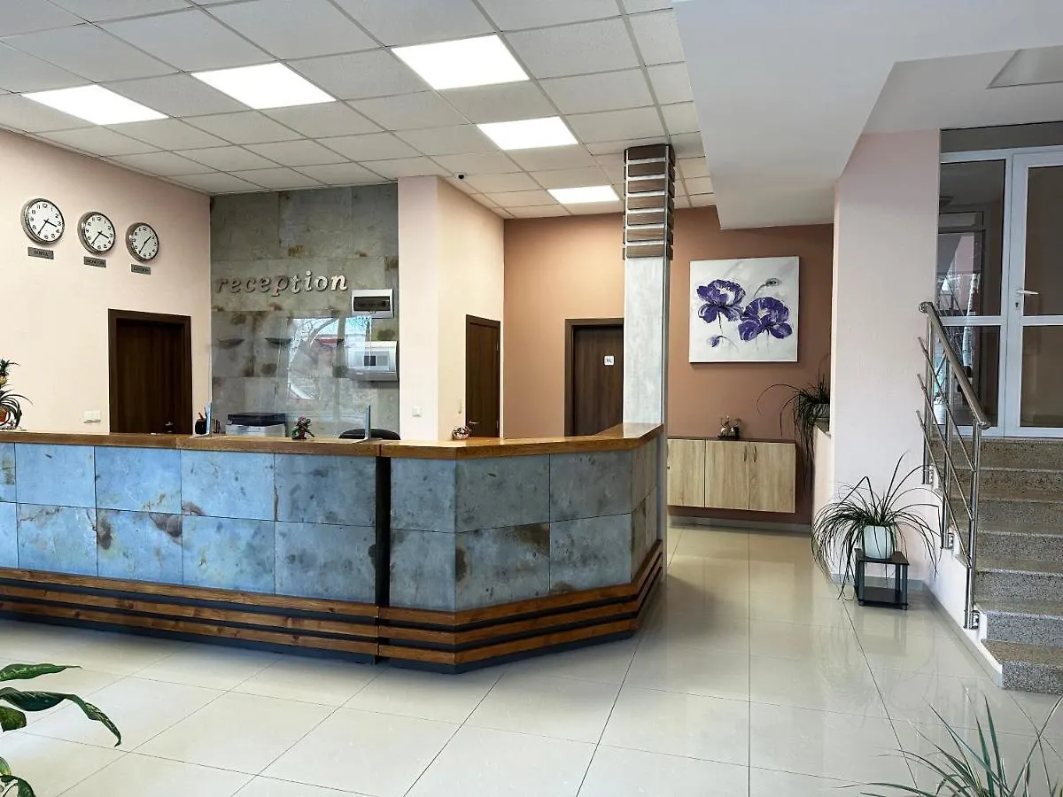 Admiral Plaza Apartment , Large Swimming Pool , 5 Min Walking To The Beach Napospart
